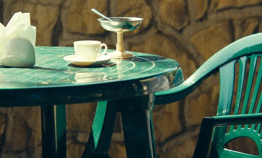 ジョージア、白い橋のカフェで逢いましょう 画像2