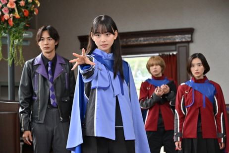 仮面ライダー THE WINTER MOVIE ガッチャード＆ギーツ 最強ケミー★ガッチャ大作戦 画像4