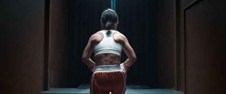 YOLO 百元の恋 画像2