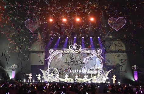 =LOVE 7th ANNIVERSARY PREMIUM CONCERT THE MOVIE 画像2