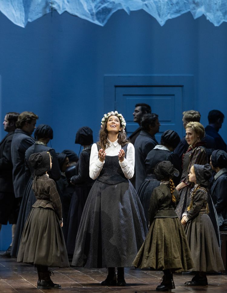 METライブビューイング2025-26　ベッリーニ「夢遊病の娘」 画像7