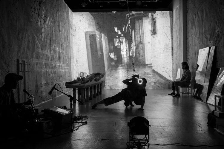 映画版『WE-入口と世界の出口』 画像3