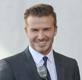 薄毛の報道後、帽子姿が激増？