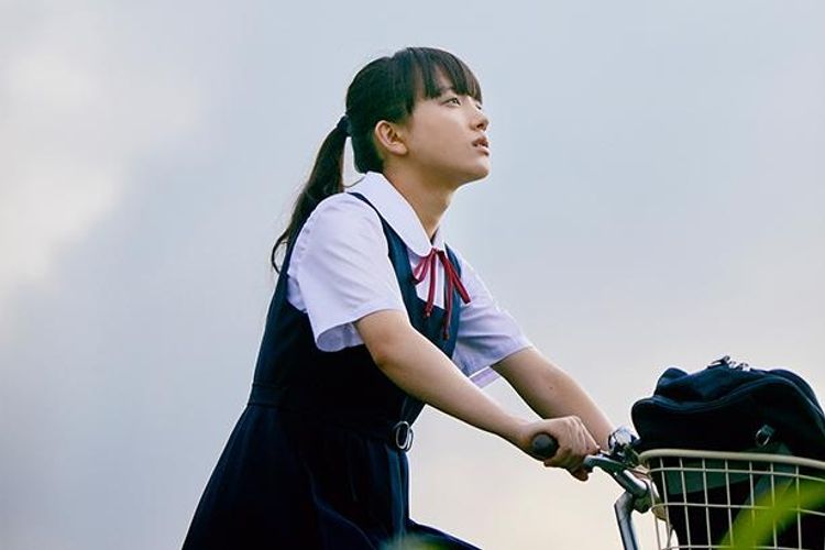 清原果耶と桃井かおりが未知の遭遇…!?『宇宙でいちばんあかるい屋根』特報映像が公開