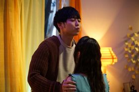 梶裕貴がAI美少女にキスを迫る…！