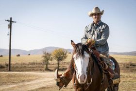 今作でランボーは故郷に戻りカウボーイとして暮らしている