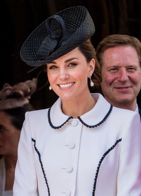 定期的な写真お披露目には意外な意図が？