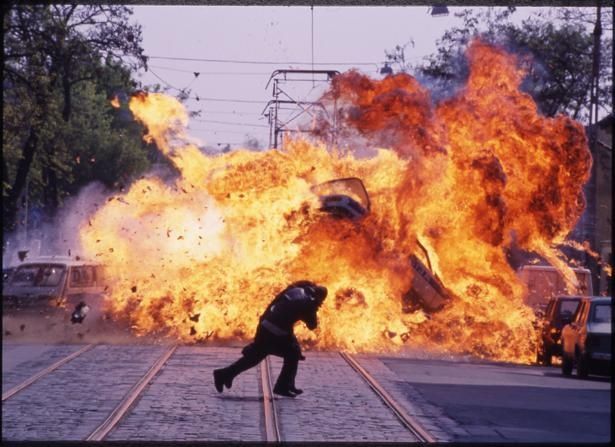派手な爆破シーンも多い『山猫は眠らない2　狙撃手の掟』