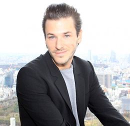 美形実力派俳優ギャスパー・ウリエルにインタビュー！