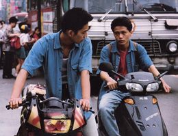 記念すべき映画デビュー作で、若者の刹那を映す青春群像劇『青春神話』