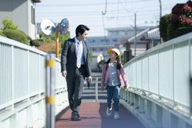 ⽗と娘の10年間を丁寧に描いた映画『ステップ』