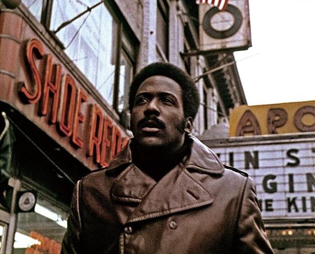 70年代のブラックスプロイテーション映画の代表作とされ、続編もつくられた『黒いジャガー』