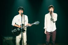 井ノ原快彦＆道枝駿佑の主題歌熱唱写真が解禁！