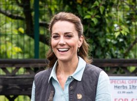 公の場で初めてマスク姿を披露したキャサリン妃