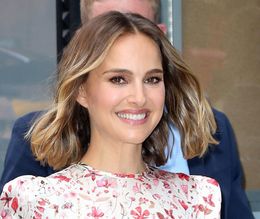 めったに家族の写真を掲載しないナタリーが…