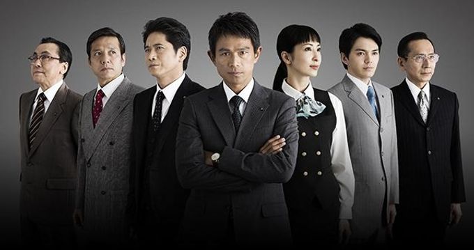 新品ケース交換済み「コンフィデンスマンJP 」 全5巻+劇場版4作 新品ケース交換済み「コンフィデンスマンJP 」 全5巻+劇場版4作