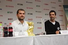 『イースタン・プレイ』カメン・カレフ監督(左)とプロデューサーのステファン・ピリョフ