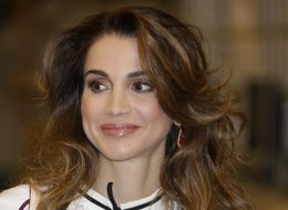 現役王室メンバーの中では最も美しい顔とされたラーニア王妃