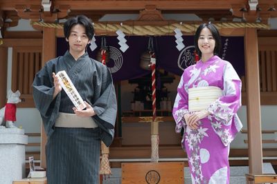 中村倫也が初共演となった石橋静河の瞳に惚れ惚れ