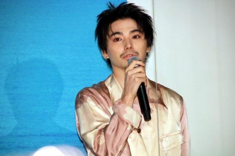 村上虹郎、免許更新のすべらない話を披露。『ソワレ』舞台挨拶が開催