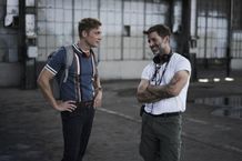 マティアス・シュヴァイクホファー(左)とザック・スナイダー