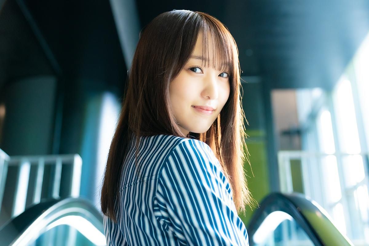 菅井友香が明かす、欅坂46の「嘘と真実」…平手友梨奈への想いと“25歳の