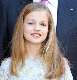 マスクでコロナ対策のなか学校が再開