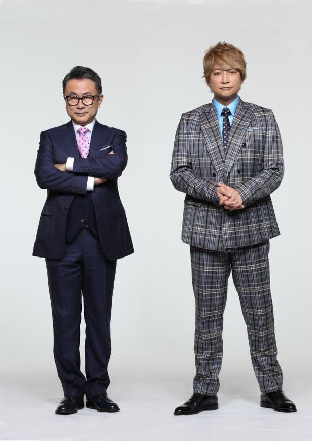 香取慎吾と三谷幸喜監督の全身ショット