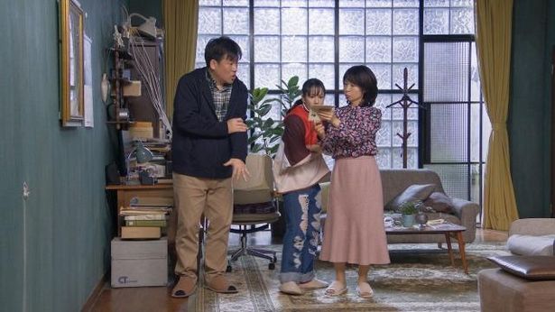 粕谷一家は、常に真一の日常に興味津々