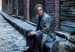 マーティンは作家として成功するも、そこにあるのは虚しさだった…