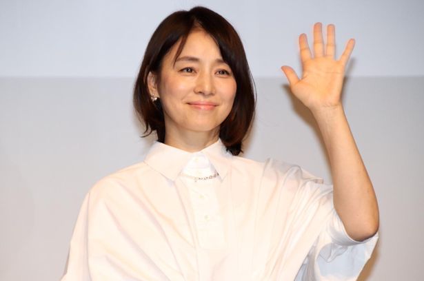 石川貴代美役の石田ゆり子