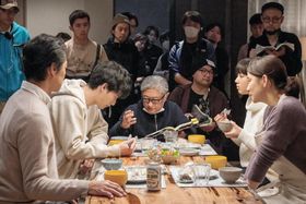 堤真一主演『望み』のメイキング写真が到着！