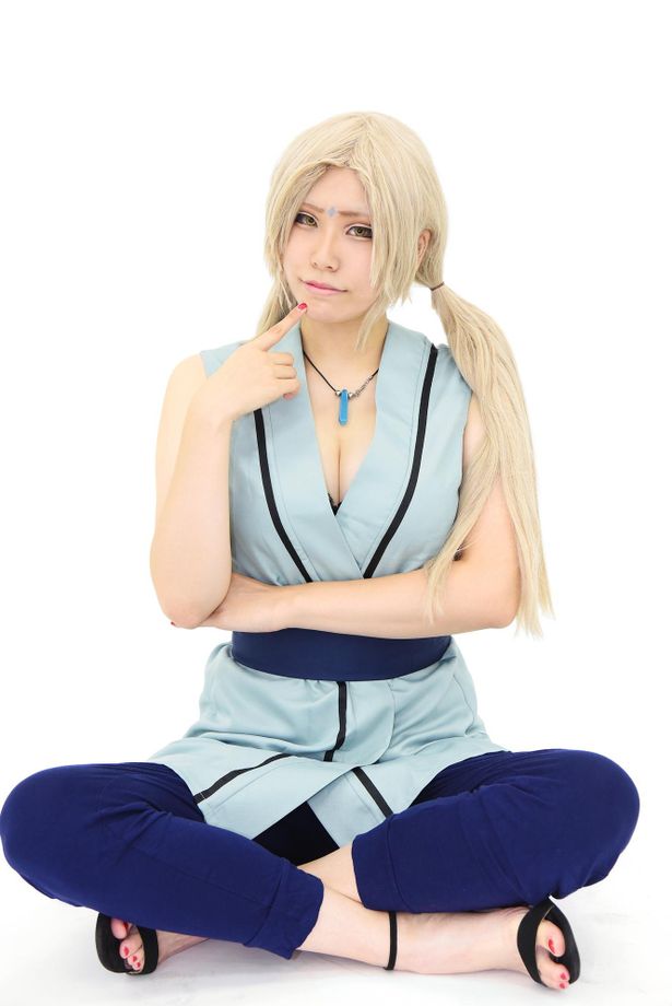 「NARUTO-ナルト-」の綱手に扮するツナ缶さん