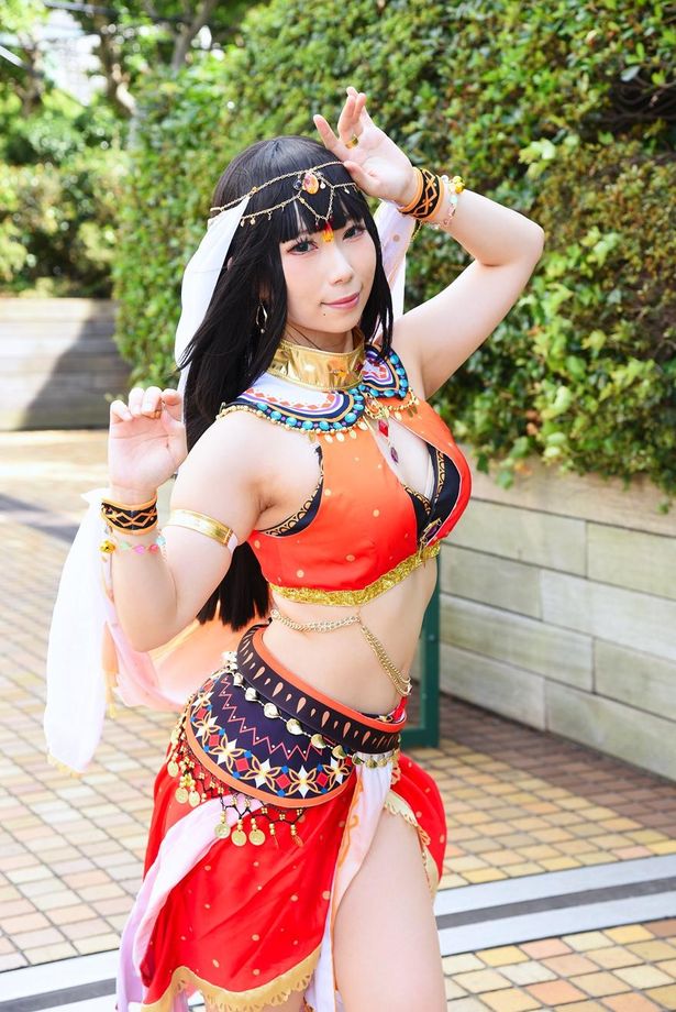 「ラブライブ！サンシャイン!!」の黒澤ダイヤに扮する若弥さん