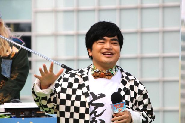 室満夫役の加藤諒