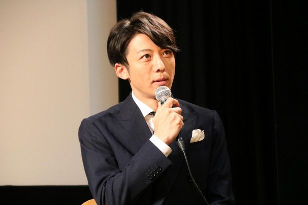 福原優作役の高橋一生