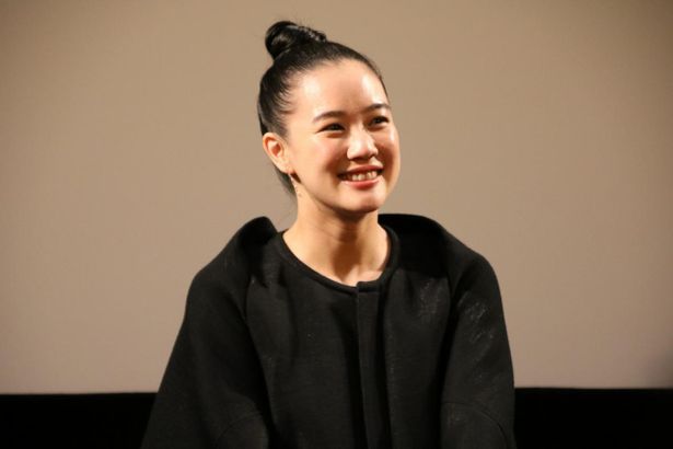 笑顔の蒼井優