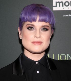 ダイエット成功のケリー・オズボーンのジャケット姿が話題に