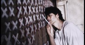 園子温監督作『孤独な19時』