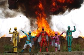 『魔法戦隊マジレンジャー　THE MOVIE　インフェルシアの花嫁』には名女優・曽我町子やホラン千秋も出演