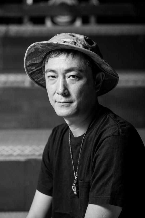 アピチャッポン監督と対談する富田克也監督