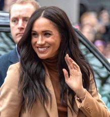 英王室離脱の今年、独自に戦没者追悼をおこなった