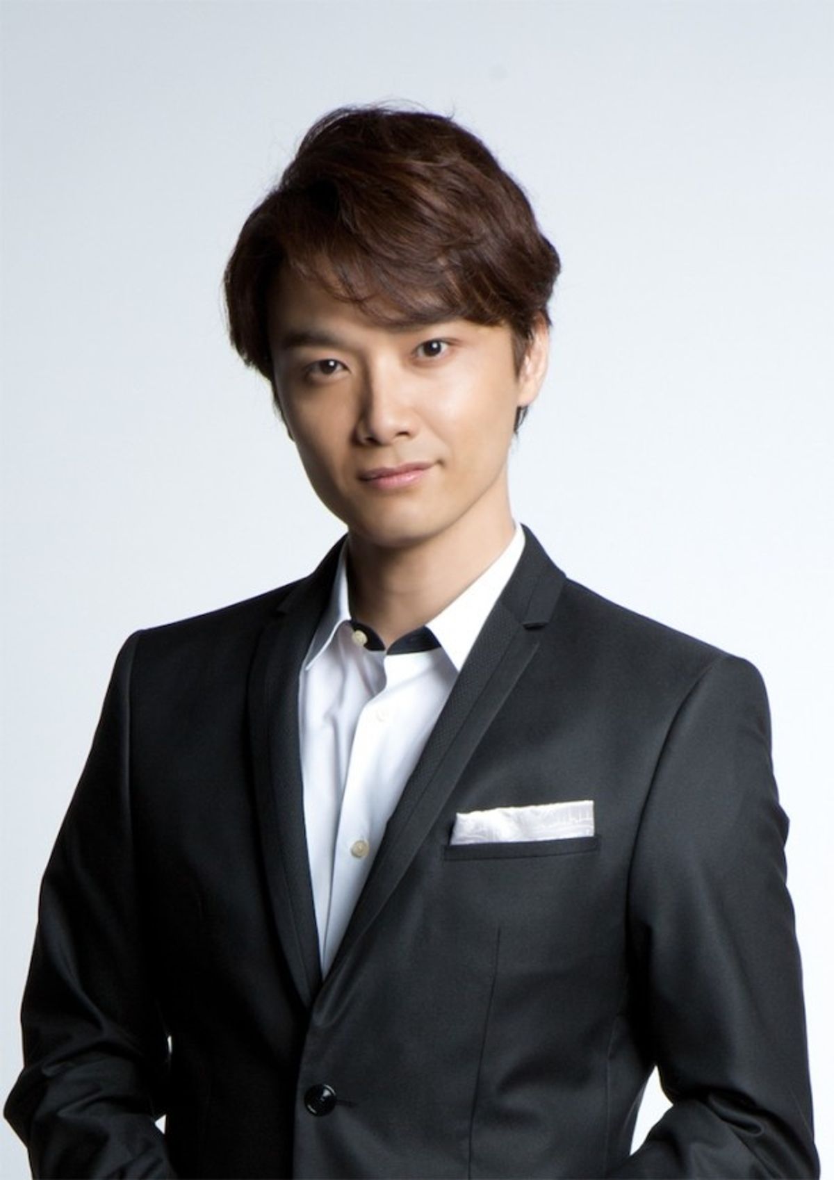 井上芳雄DVD３枚とCD 4枚& ファンクラブ特典キャラクテソープ 井上芳雄『ソードアート・オンライン』声優に抜擢！「舞台でも