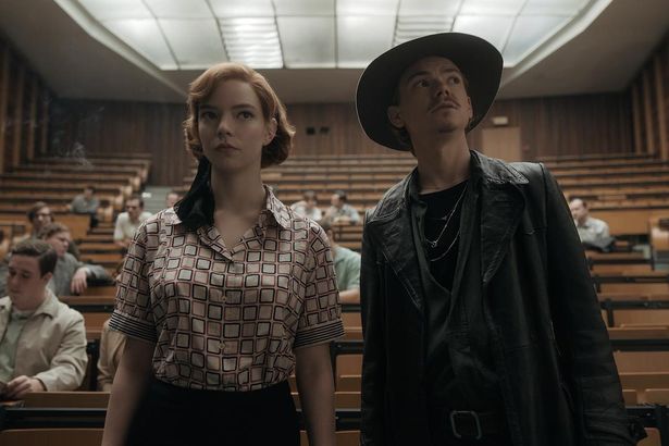 ベニー・ワッツ役を演じるのは『ラブ・アクチュアリー』や「メイズ・ランナー」のトーマス・ブロディ＝サングスター