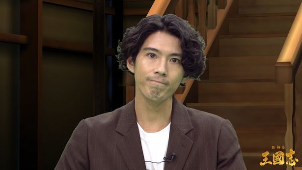 周瑜役の賀来賢人