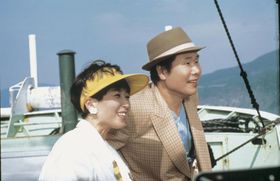 三船敏郎演じる父、順吉と竹下景子扮する娘、りん子の仲を寅さんがとりもつ『男はつらいよ　知床慕情』