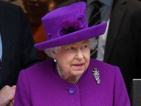 エリザベス女王、来年新たなひ孫を迎えることに