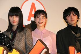 『私をくいとめて』の公開記念舞台挨拶が開催