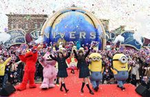 広瀬と中条が『チア☆ダン』とUSJのコラボイベントにサプライズで登場