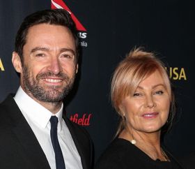 熱い夫婦愛で冬の海もへっちゃら？